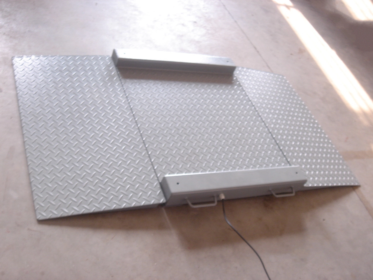 Low Platform Scale With Slope Approach (U Type) 6 Low Platform Scale With Slope Approach (U Type) 3