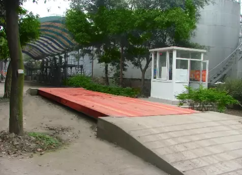 The Pros and Cons of Pitless Weighbridges 119 Weighbridge Foundation Pit Selectionbody1