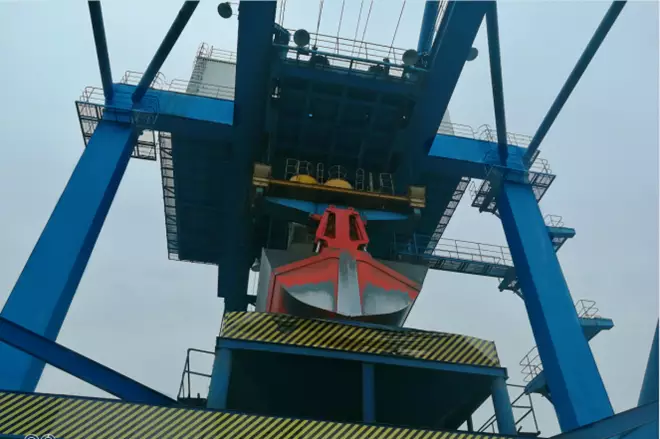 Centralized and Decentralized Control System for Weighing and Conveying 23 Centralized and Decentralized Control System for Weighing and Conveying12