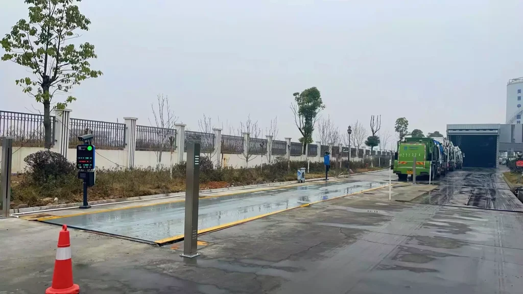 Home 37 无人值守汽车衡安装完成现场Unmanned truck scale installation completed on site