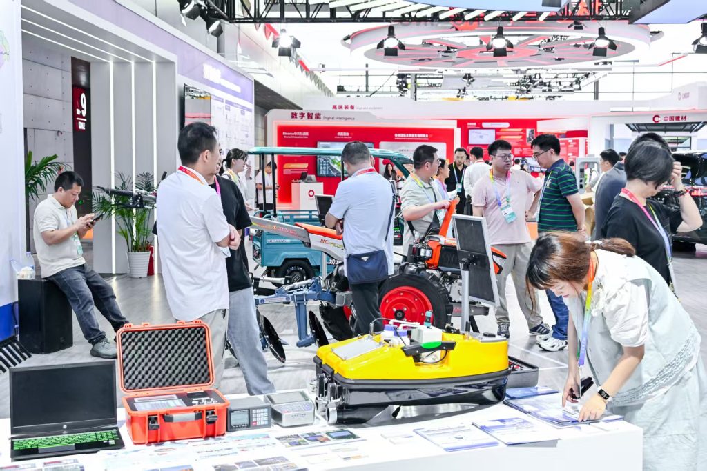 How Truck Scale Suppliers Help Users Reduce Lightning Strike Damages? 5 China Africa Expo Bincheng in Discussions with Global Business Partners 21