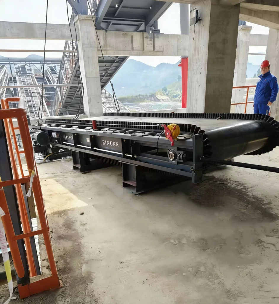 Heavy-Duty Belt Scale Feeder | Industrial Conveyor Belt Weigher 12 Heavy-duty belt scale feeder